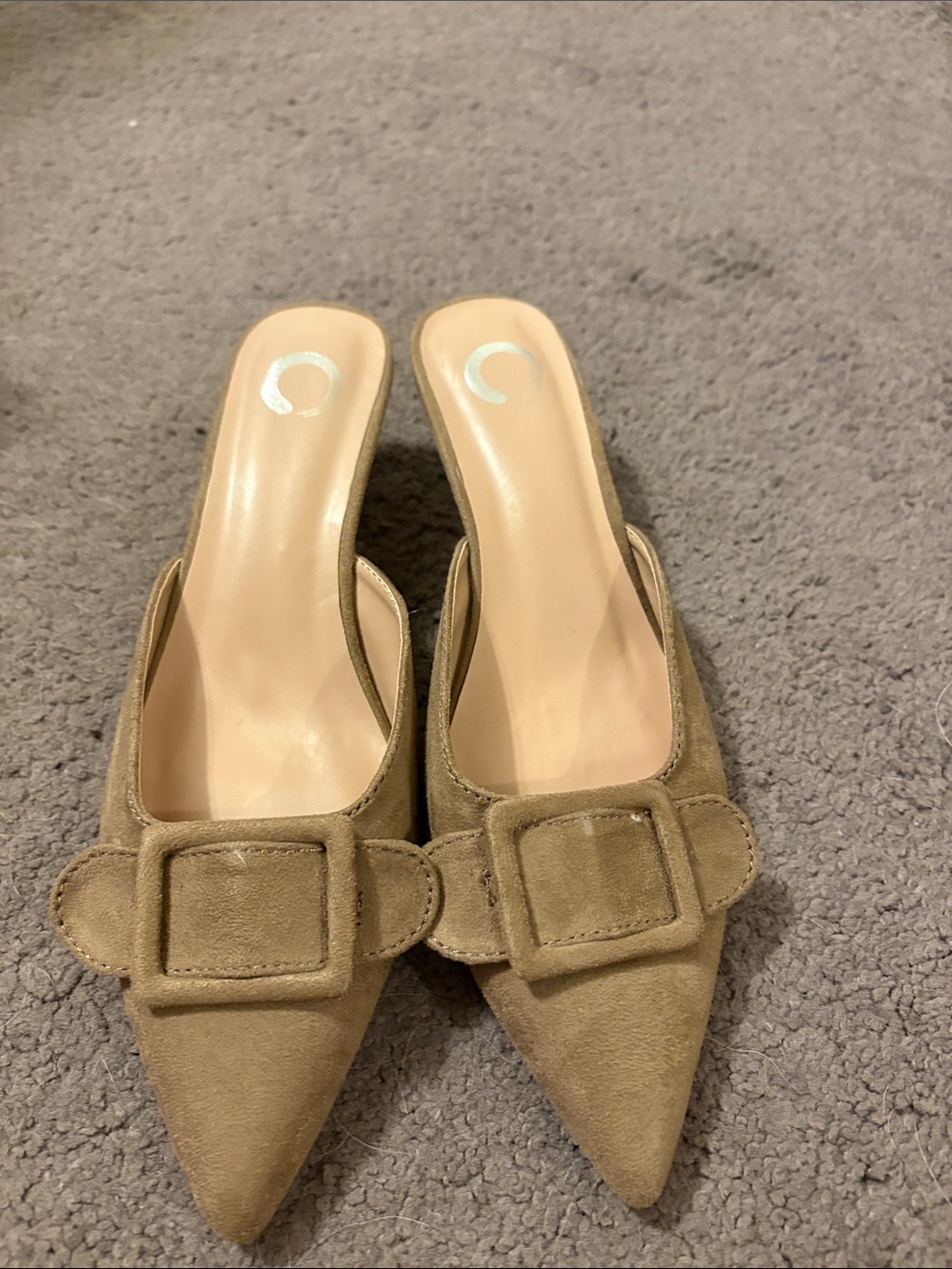 Pointed-Toe Slip-On Mules in Taupe Suede